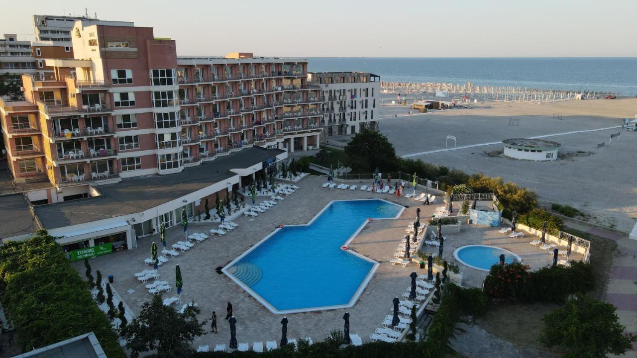 Hotel Amiral Mamaia Extérieur photo