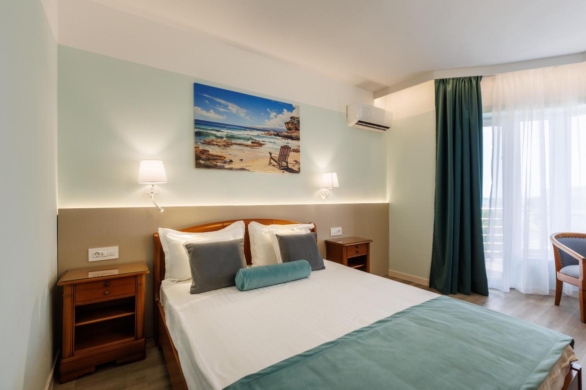 Hotel Amiral Mamaia Extérieur photo